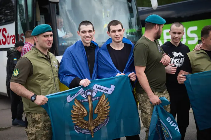 Die Ukraine und Russland haben eine neue Phase des Austauschs von Gefangenen durchgeführt (Foto)