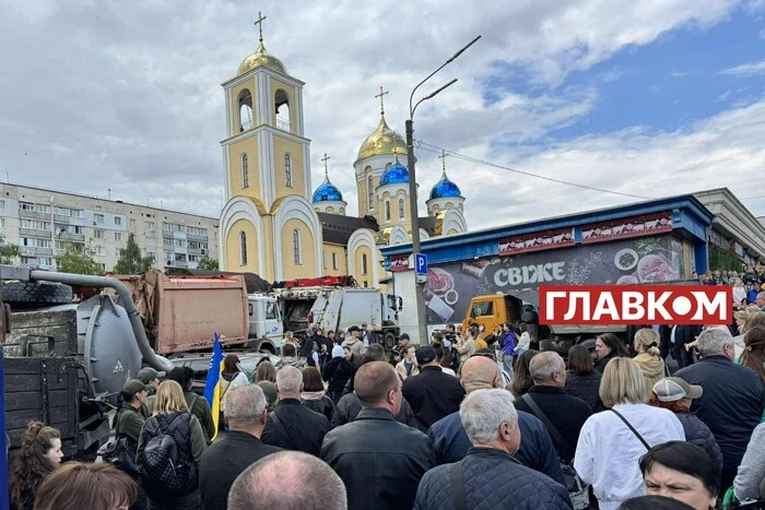 In Khmelnytskyi, people protested against the arrival of Onufriy