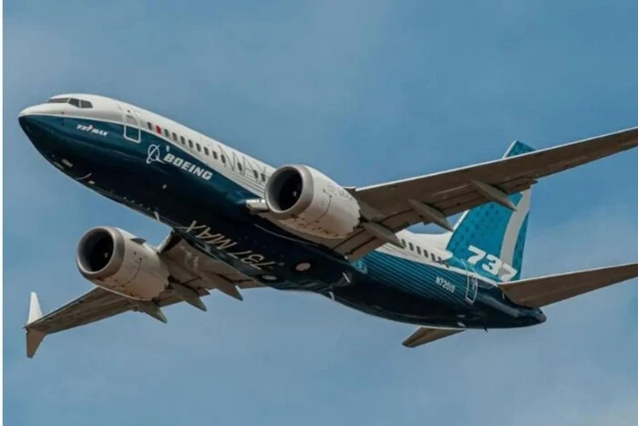 Boeing i Airbus rezygnują z ważnego metalu w produkcji samolotów